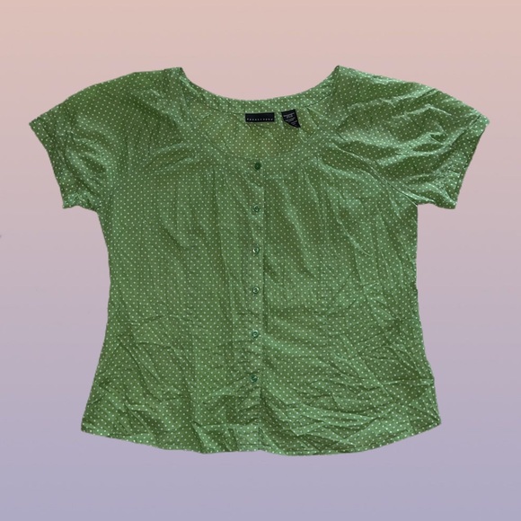 Apostrophe polka dot button down peasant top - Picture 1 of 3